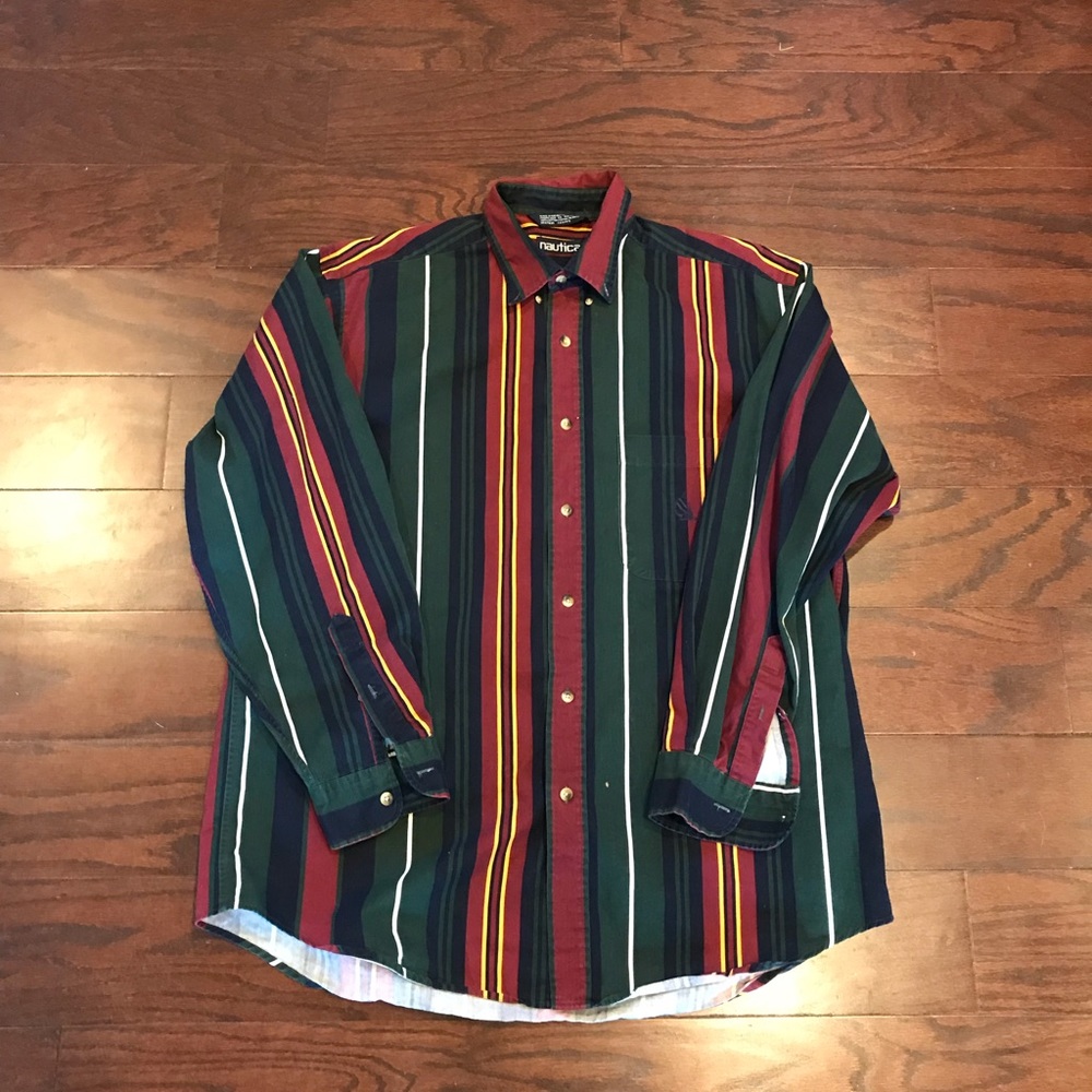 Vintage nautica multi colored button